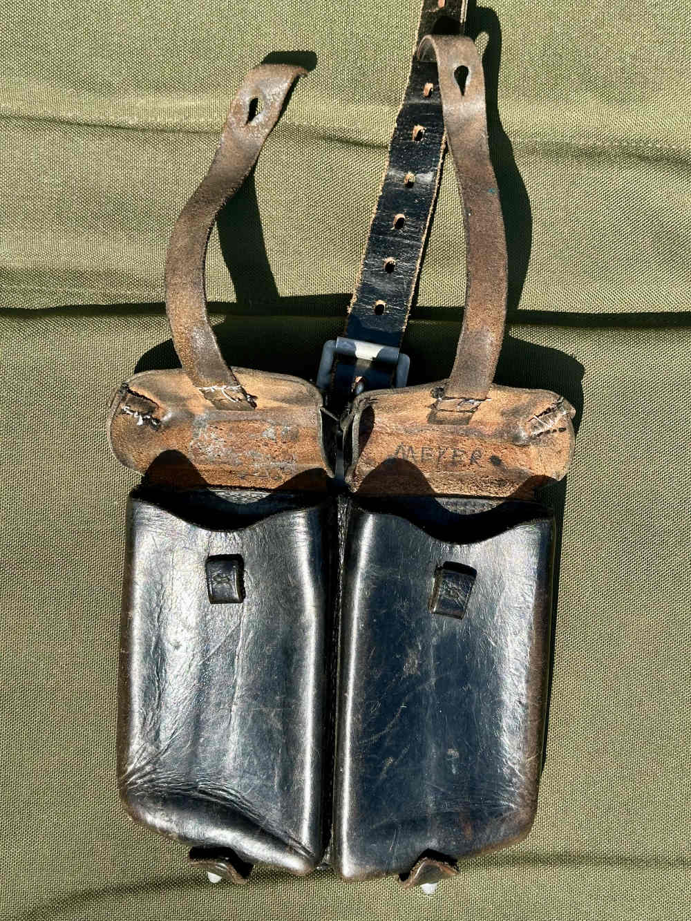 FN FAL German Double Mag Pouches with Shoulder Harness -img-1