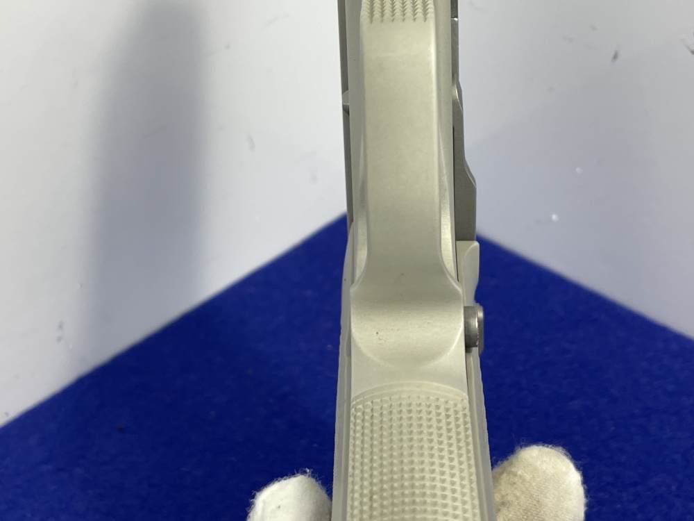 Smith & Wesson Model 3913 9mm 3.5" Stainless *CUSTOM SCROLL ENGRAVED SLIDE*-img-37