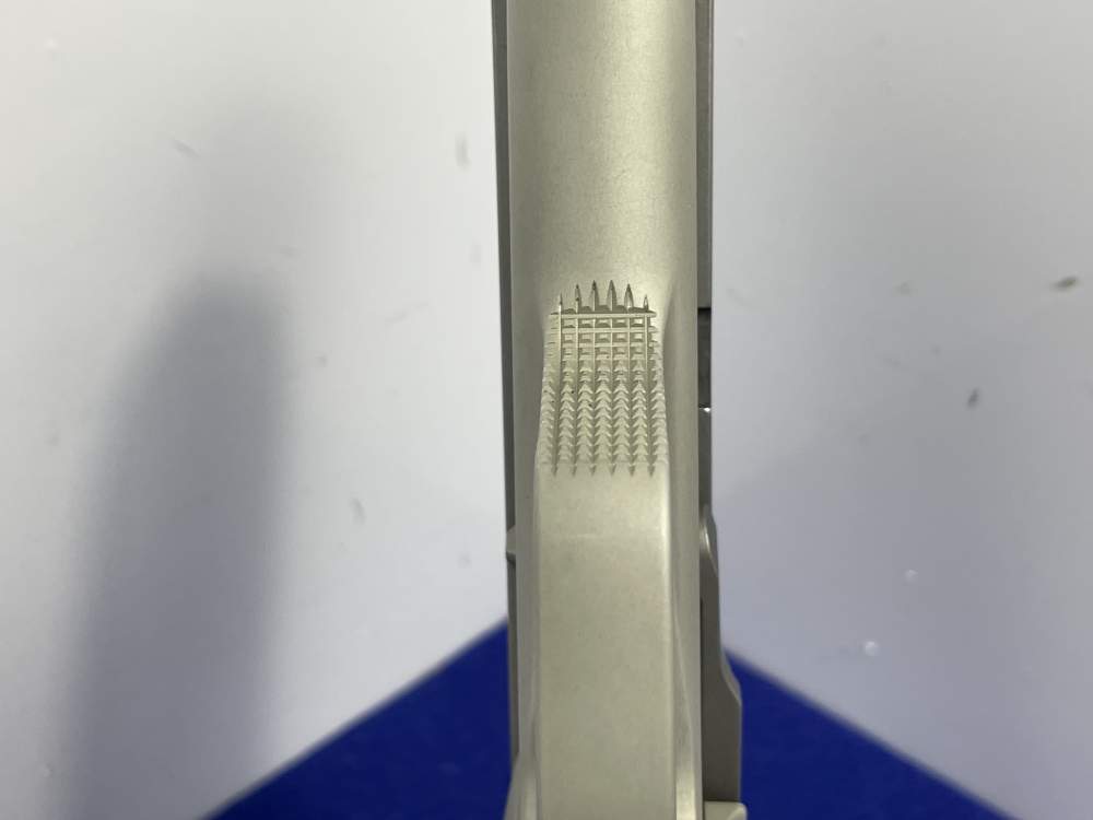Smith & Wesson Model 3913 9mm 3.5" Stainless *CUSTOM SCROLL ENGRAVED SLIDE*-img-36