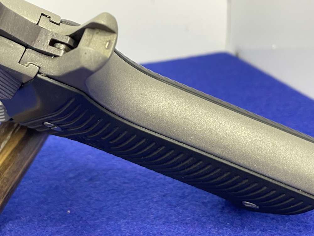 AMT Automag II .22 WMR 4.5" Stainless *AMAZING MANGUM RIMFIRE PERFORMANCE*-img-21