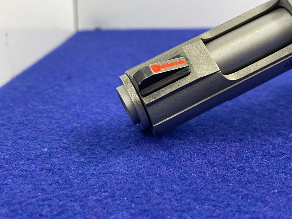 AMT Automag II .22 WMR 4.5" Stainless *AMAZING MANGUM RIMFIRE PERFORMANCE*-img-27