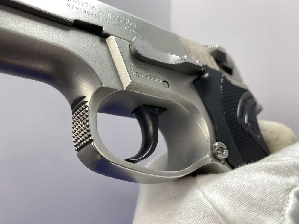 Smith Wesson Model 5906 9mm SS 4" *WONDER NINE ERA CLASSIC*-img-36
