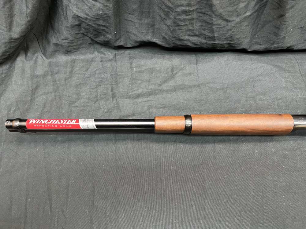 Winchester 1892 Carbine 44-40 Lever Action Rifle Blued New in Box-img-8