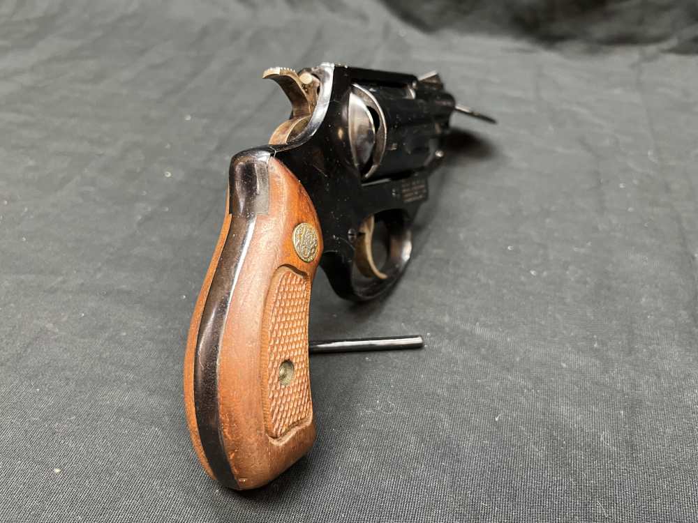 Smith & Wesson 36 Revolver 38spl Model 36 No Dash J Frame Revolver 38 SPL-img-2