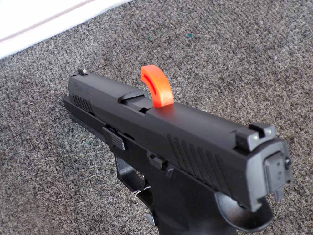 Sig Sauer P320 Nitron 9 MM 4.7" Siglite 3-17 L320F-9-BSS LE As New in Box!-img-5