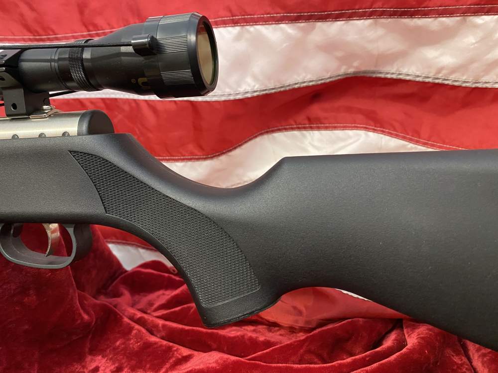 Beeman Sportsman RS2 Air Rifle Combo .177 & .22 Barrels 4x32 Scope-img-2