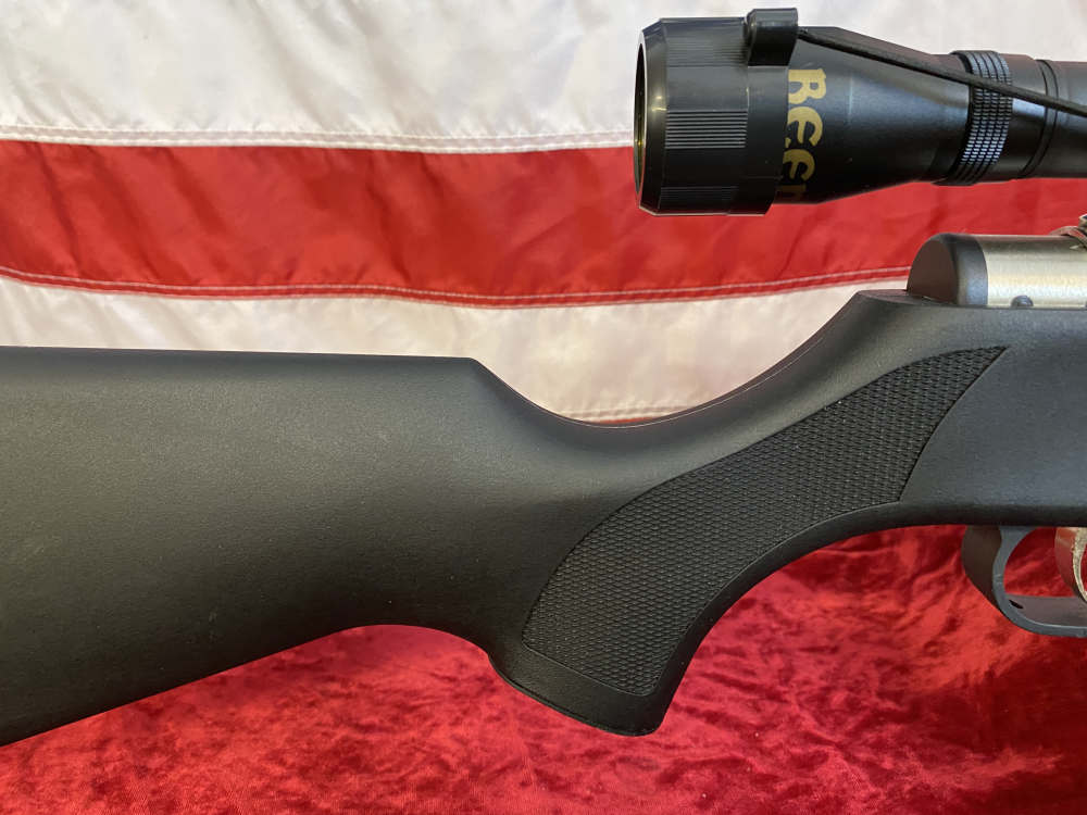 Beeman Sportsman RS2 Air Rifle Combo .177 & .22 Barrels 4x32 Scope-img-14