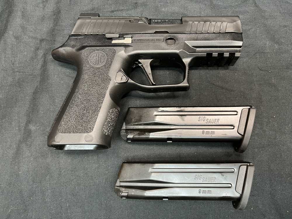 Sig Sauer P320 X-Compact 9mm 3.5" Pistol Optics Ready -img-2