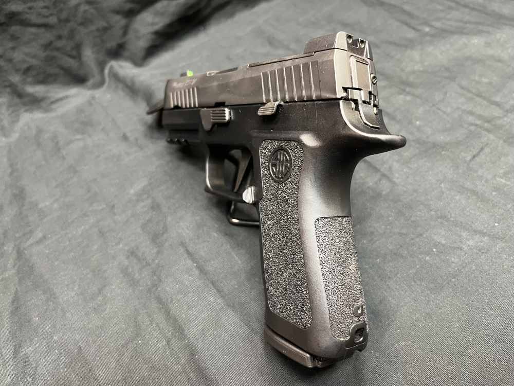 Sig Sauer P320 X-Compact 9mm 3.5" Pistol Optics Ready -img-8