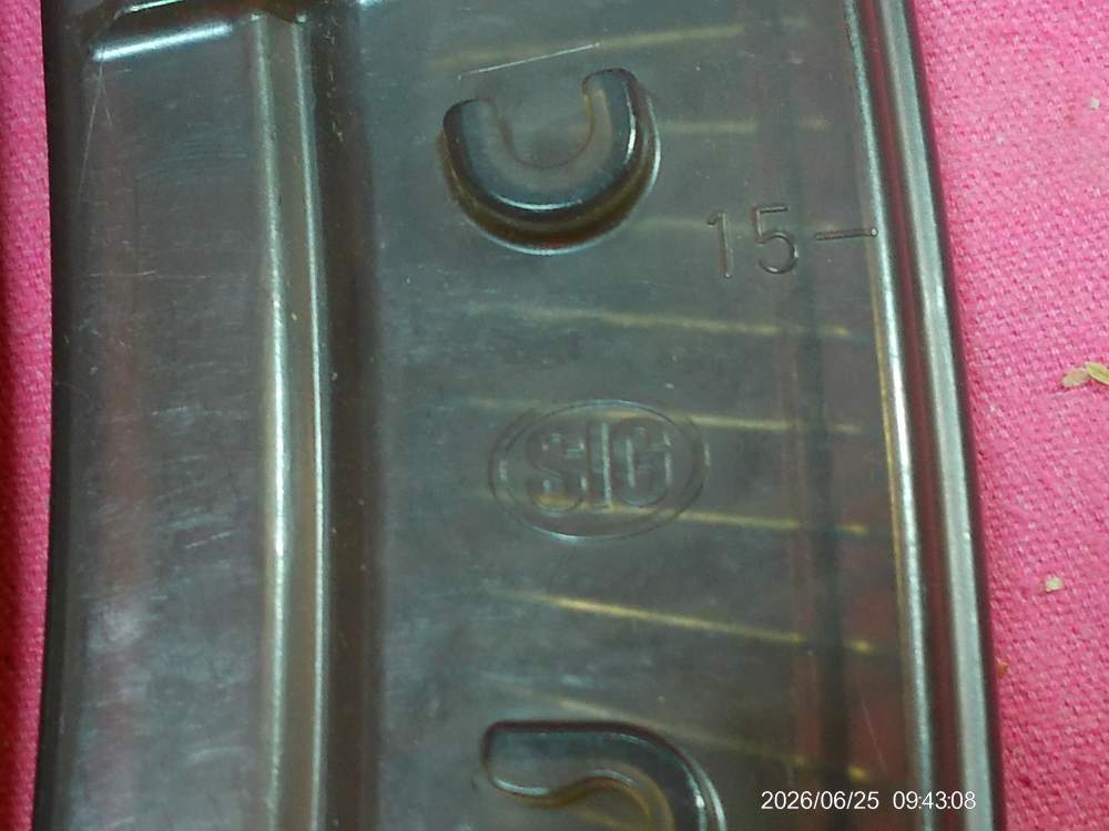 SIG 550 551 PE90 ORIGINAL 20RD. MAGAZINE  IN EXCELLENT CONDITION.-img-1