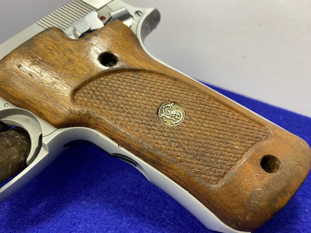 Smith Wesson Model 2206 .22 LR SS 4.5" *DISCONTINUED ALL STAINLESS RIMFIRE*-img-6