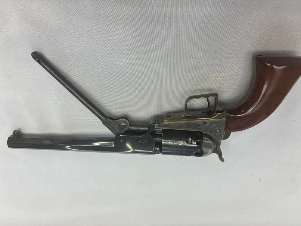 Colt 1851 Navy 1975 Re-Issue-img-13
