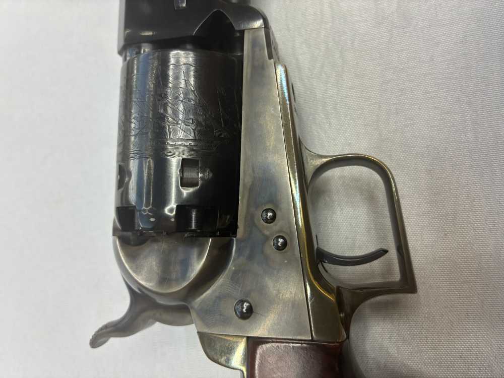 Colt 1851 Navy 1975 Re-Issue-img-10