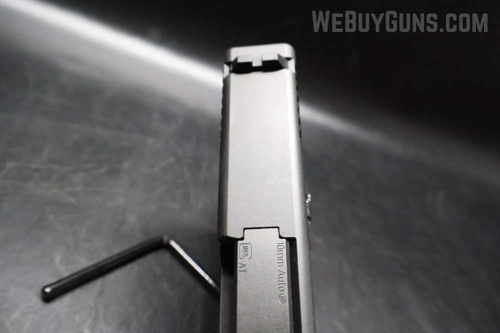 Glock 29 Generation 4 w/ flashlight Semi-Automatic Pistol 10mm-img-11