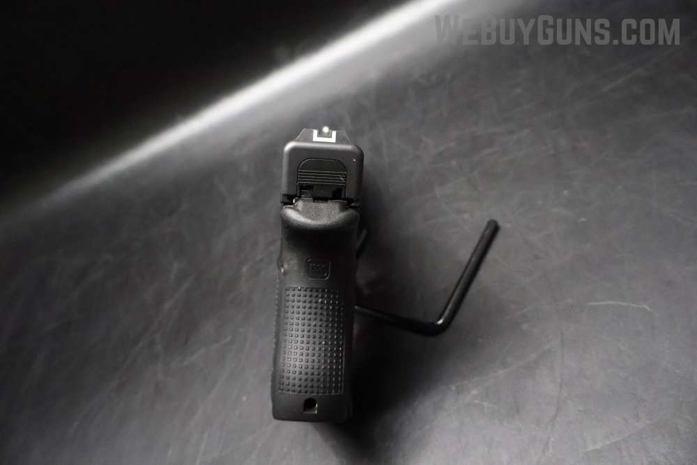 Glock 29 Generation 4 w/ flashlight Semi-Automatic Pistol 10mm-img-12