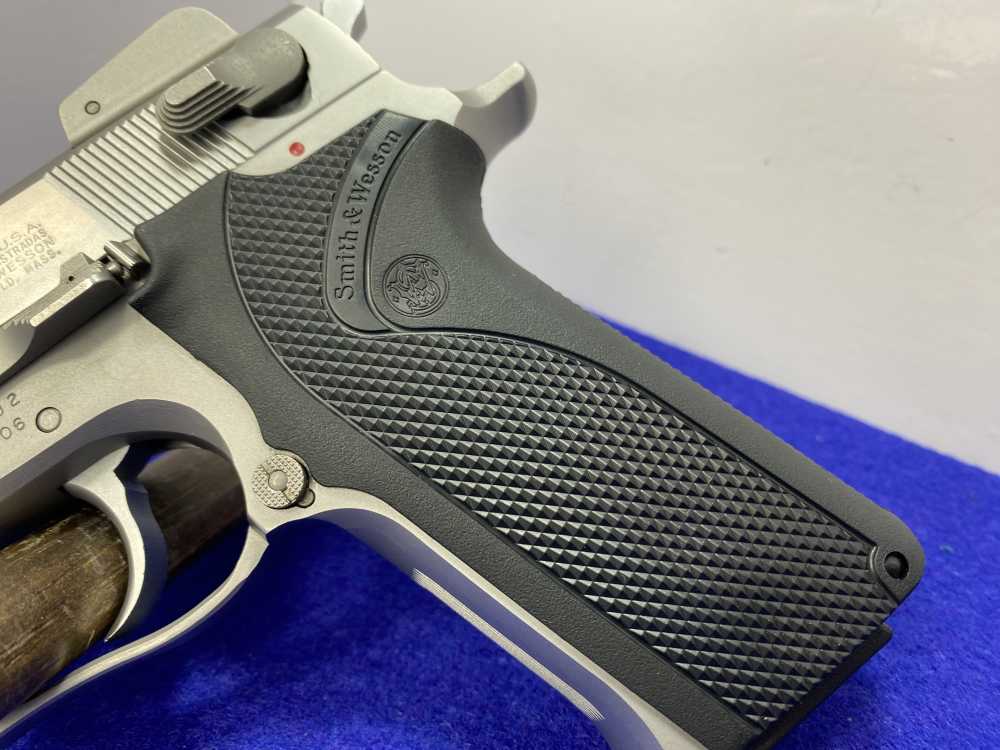 Smith Wesson Model 5906 9mm 4" *SQUARED CHECKERED TRIGGER GUARD*-img-5