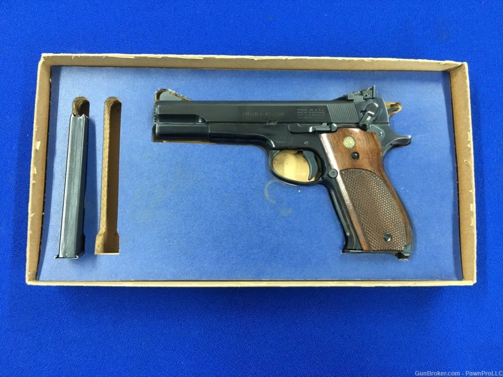 Smith & Wesson Model 52 (no dash), comes w/ factory box & papers, .38 Spec-img-5