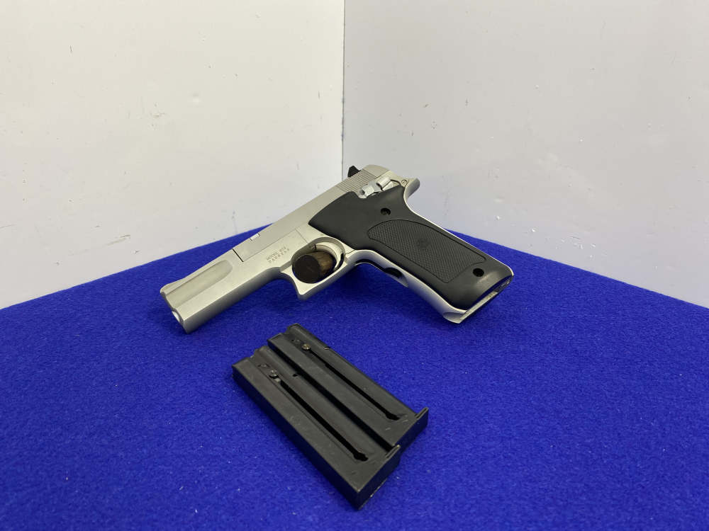 Smith Wesson Model 622 .22 LR SS 4.5" *DISCONTINUED RIMFIRE TARGET PISTOL*-img-2