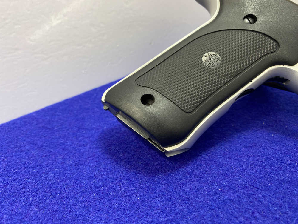 Smith Wesson Model 622 .22 LR SS 4.5" *DISCONTINUED RIMFIRE TARGET PISTOL*-img-12