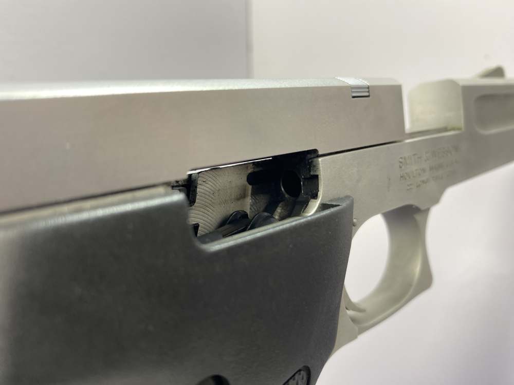 Smith Wesson Model 622 .22 LR SS 4.5" *DISCONTINUED RIMFIRE TARGET PISTOL*-img-35