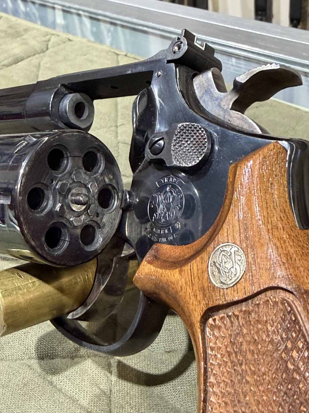 CLEAN Smith & Wesson 17-5 8-3/8 22LR -img-19