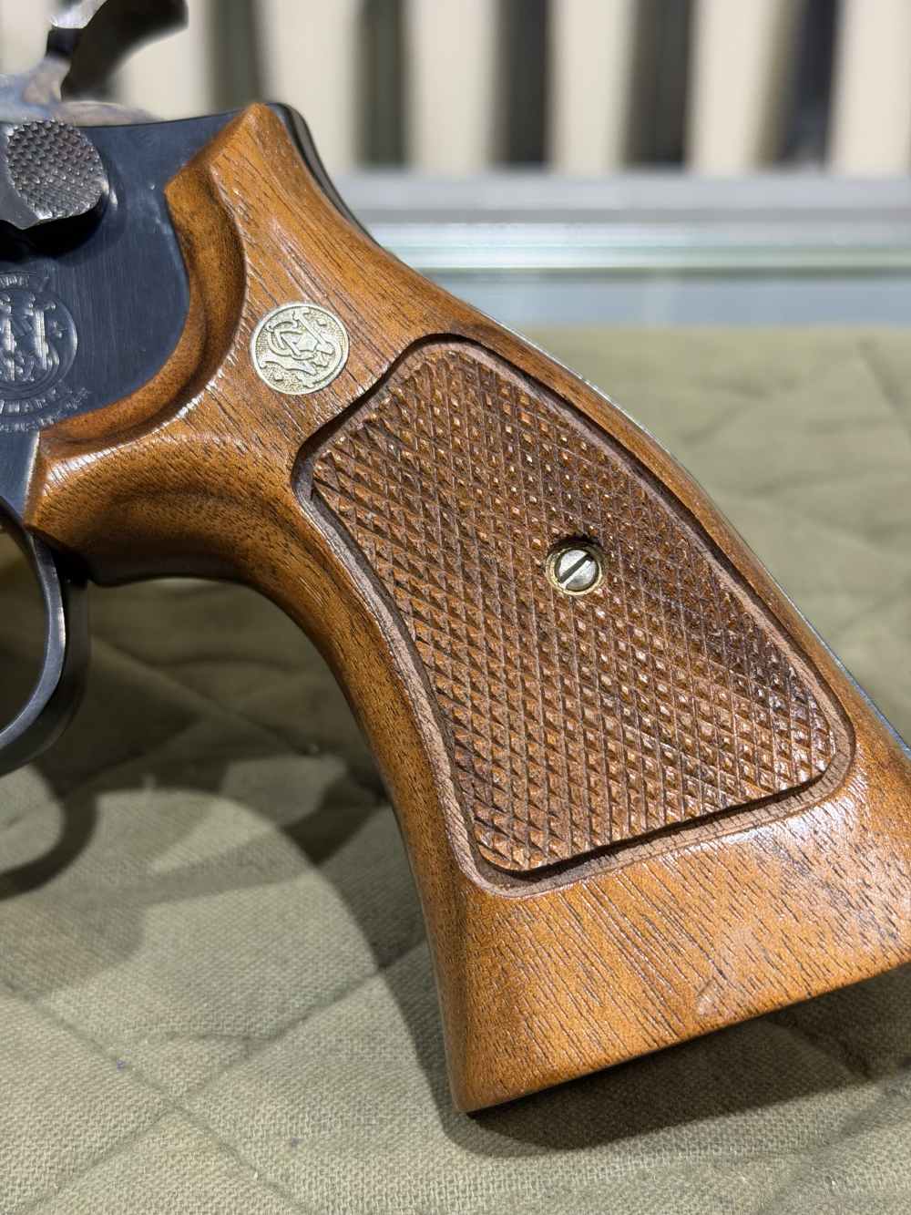 CLEAN Smith & Wesson 17-5 8-3/8 22LR -img-11