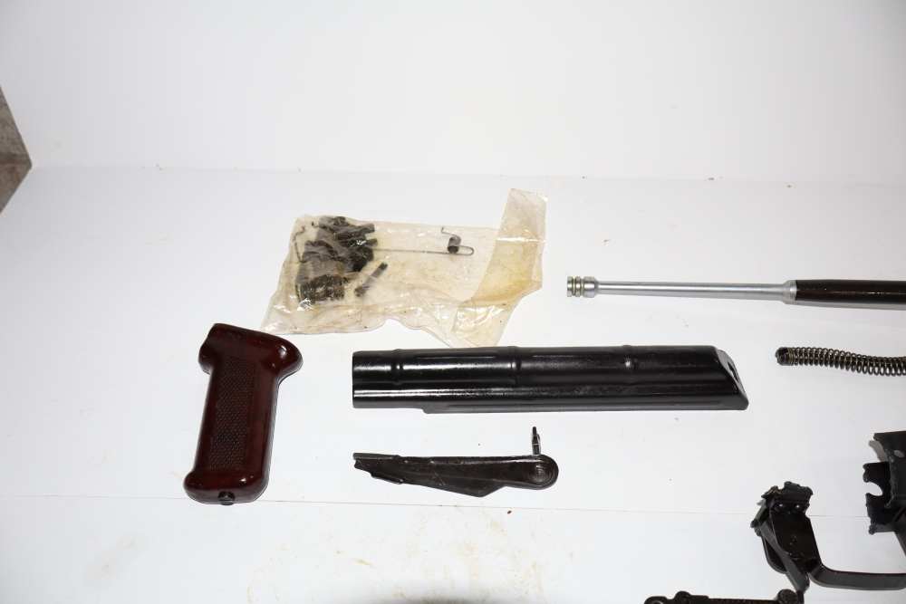 1981 Romanian Patriotic Guard AK Parts Kit-img-8