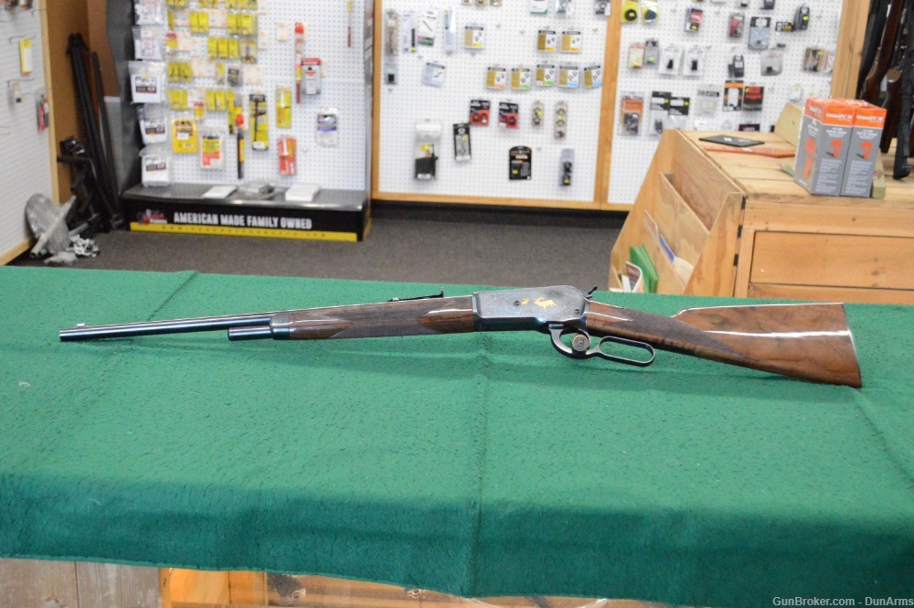 Winchester, 1886 extra light rifle, .45-70 GOVT, Engraved high grade RARE!-img-3
