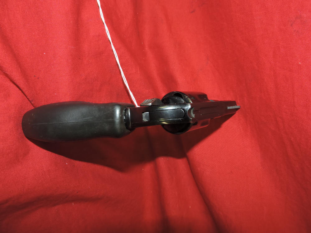 Taurus 85 38spl bobbed hammer-img-4