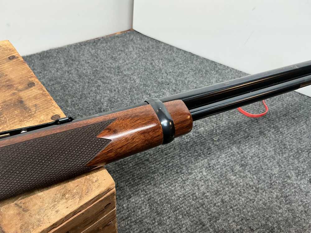 MINT Vintage Winchester 9422 Large Loop .22 wmr *PENNY*-img-12
