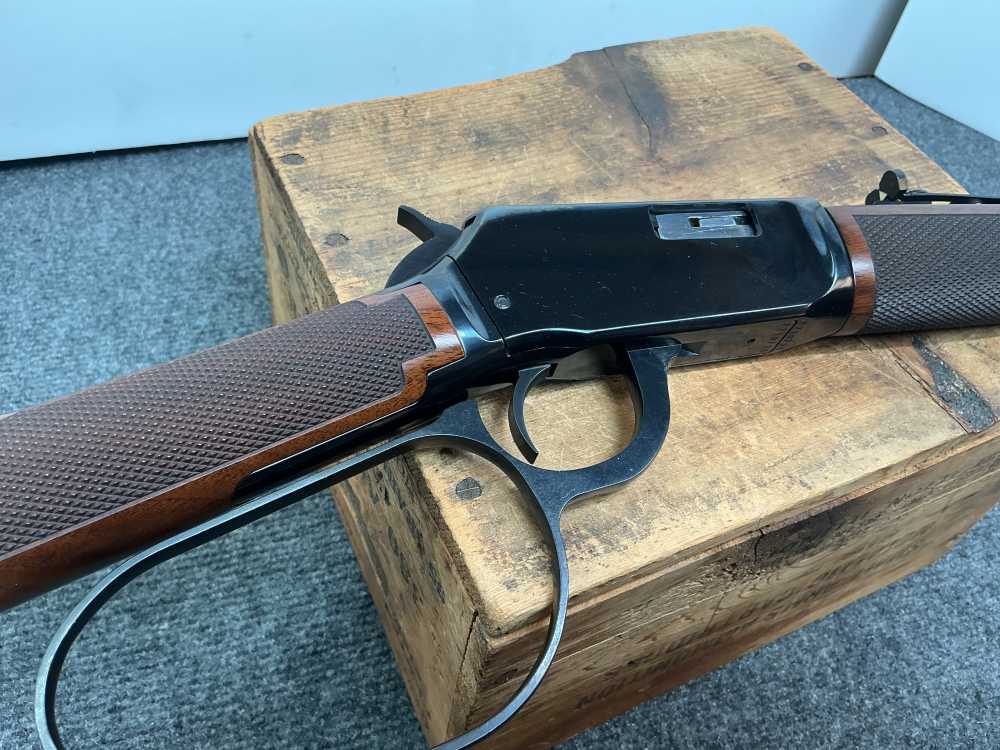 MINT Vintage Winchester 9422 Large Loop .22 wmr *PENNY*-img-5