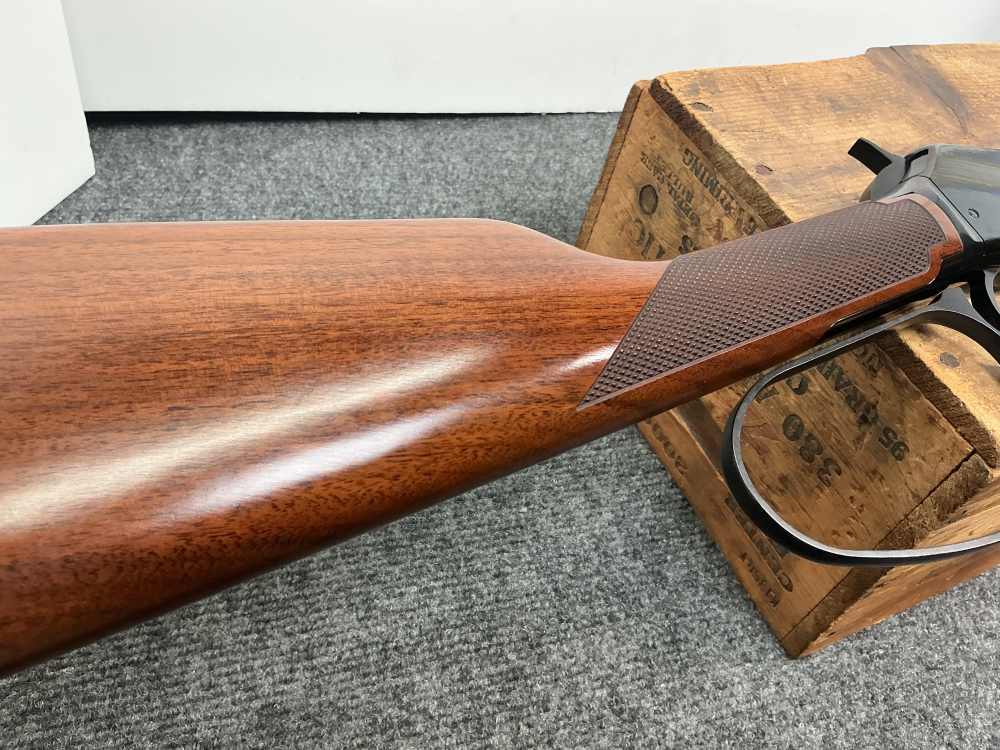MINT Vintage Winchester 9422 Large Loop .22 wmr *PENNY*-img-7
