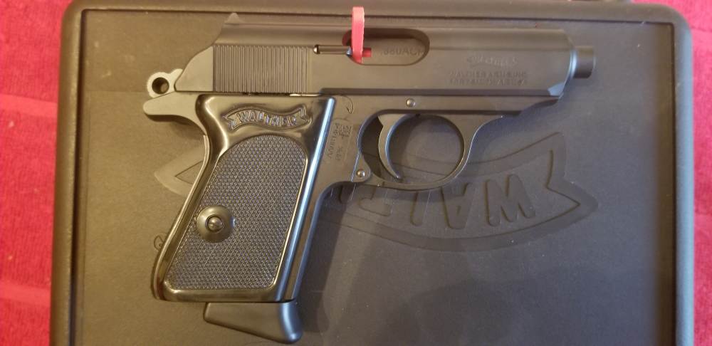 Walther PPK .380acp Black (NIB) Unfired-img-0