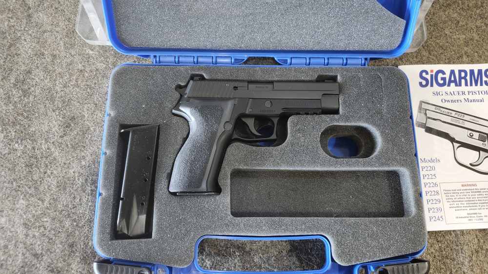 SIG SAUER P226R 9MM-img-0