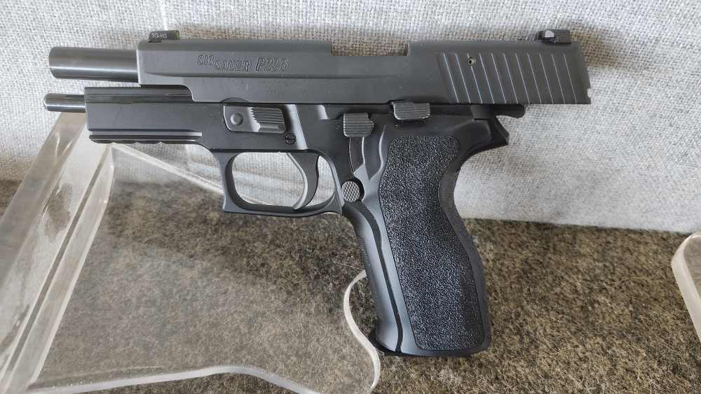 SIG SAUER P226R 9MM-img-5