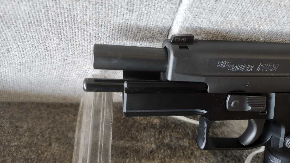 SIG SAUER P226R 9MM-img-4