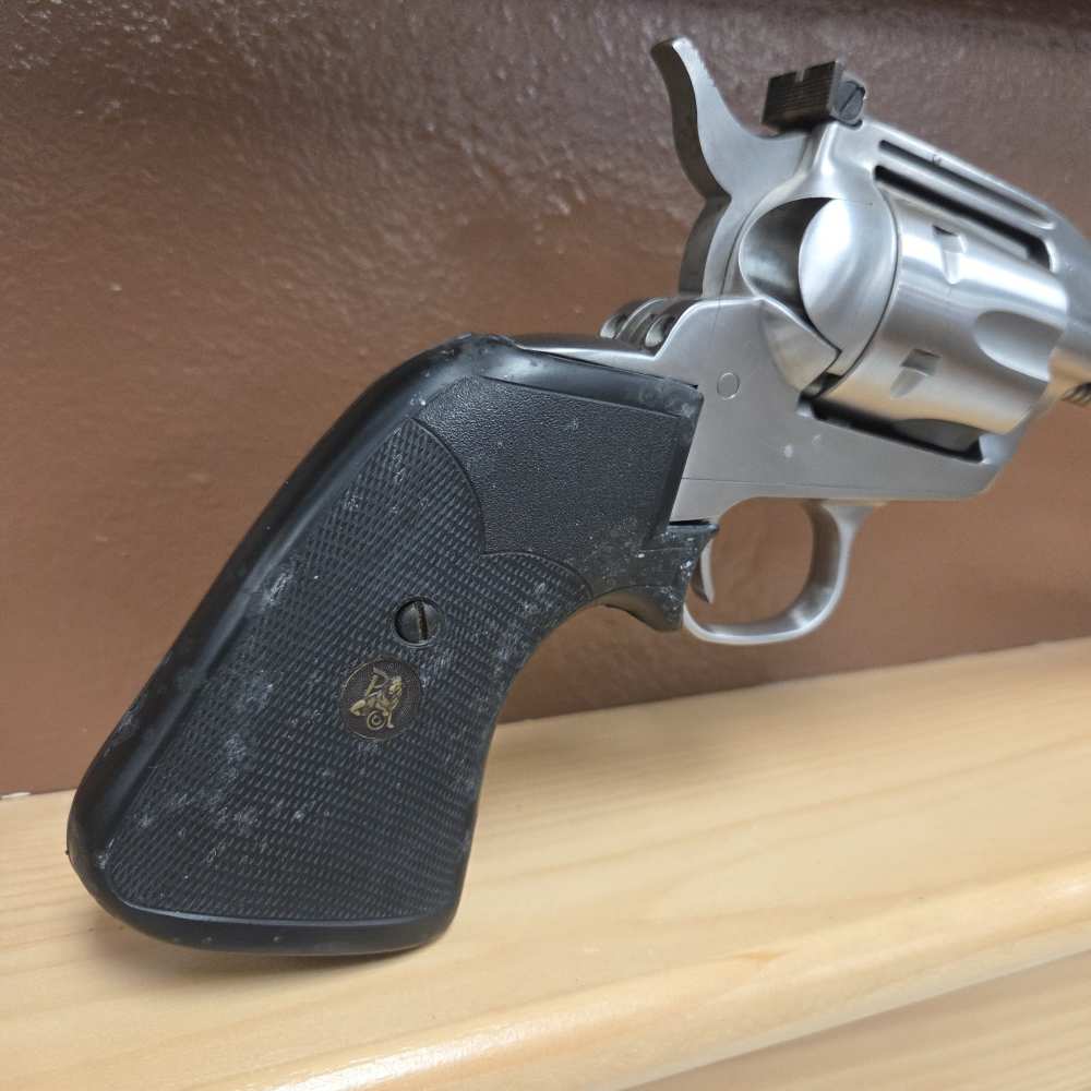 Interarms Virginian Dragoon .44 Magnum Single-Action Revolver-img-9