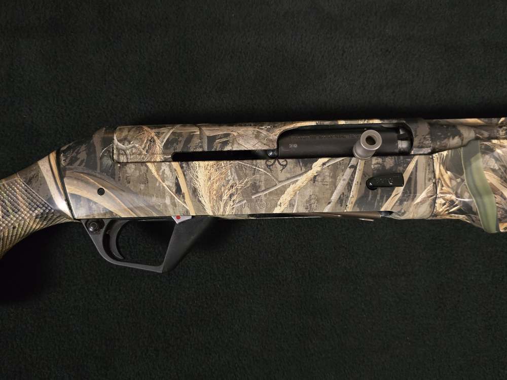Benelli Super Black Eagle II 12ga 28"-img-2