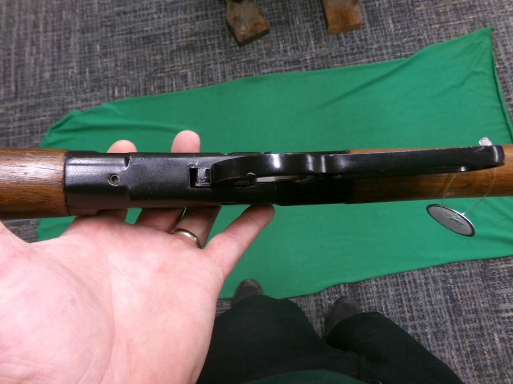 ITHACA MODEL M-49 SINGLE SHOT LEVER ACTION 22 LR WALNUT ALL ORIGINAL-img-14