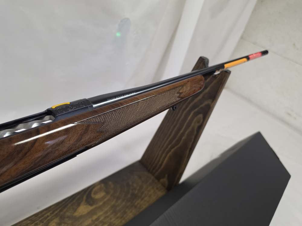 Browning X-Bolt 2 Medallion .270/22"/High Gloss Grade IV Walnut-img-4