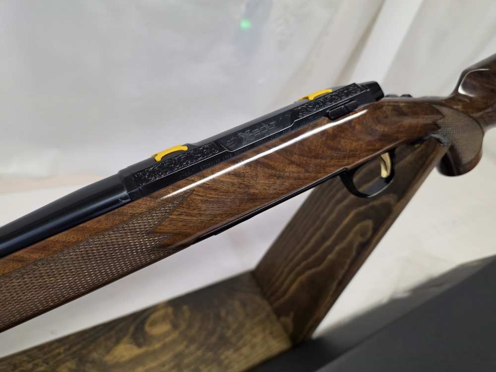 Browning X-Bolt 2 Medallion .270/22"/High Gloss Grade IV Walnut-img-17