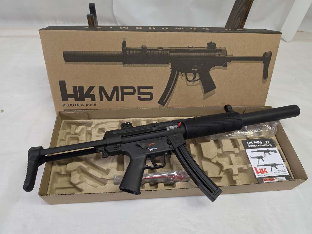 HK (HECKLER & KOCH) MP5 Rifle w/Faux Suppressor .22LR/16.1"-img-1