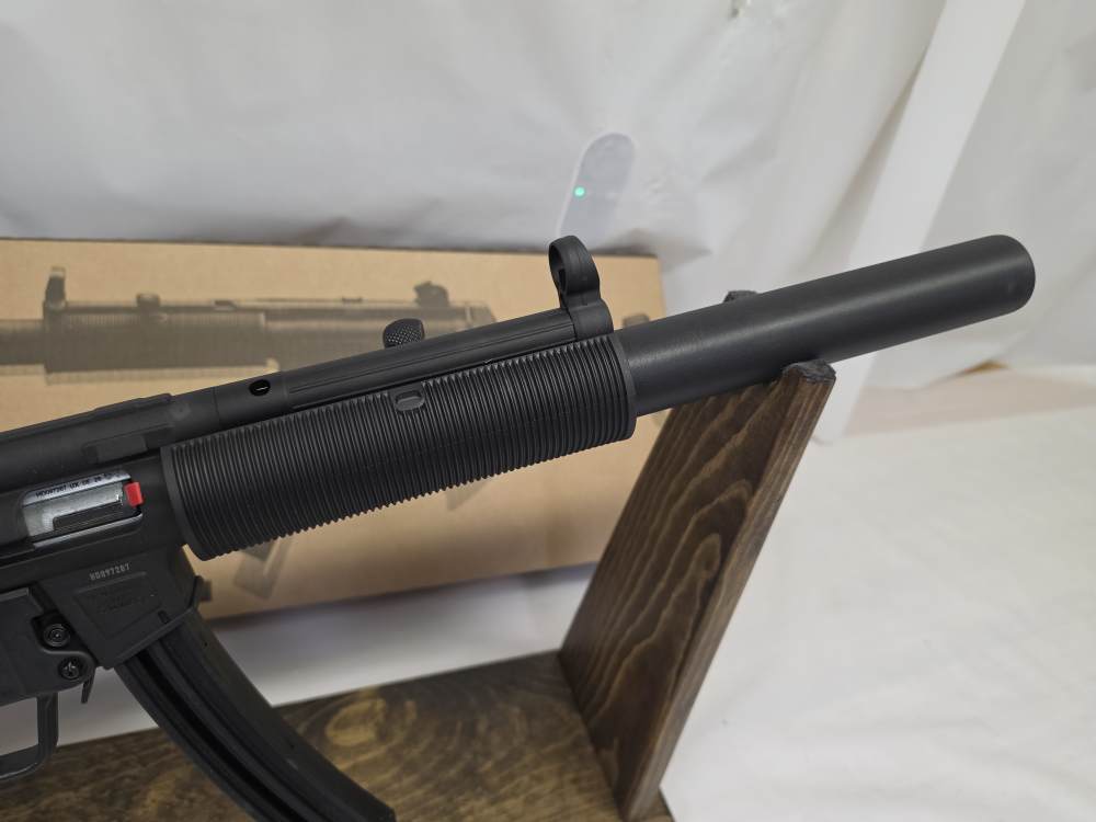 HK (HECKLER & KOCH) MP5 Rifle w/Faux Suppressor .22LR/16.1"-img-5