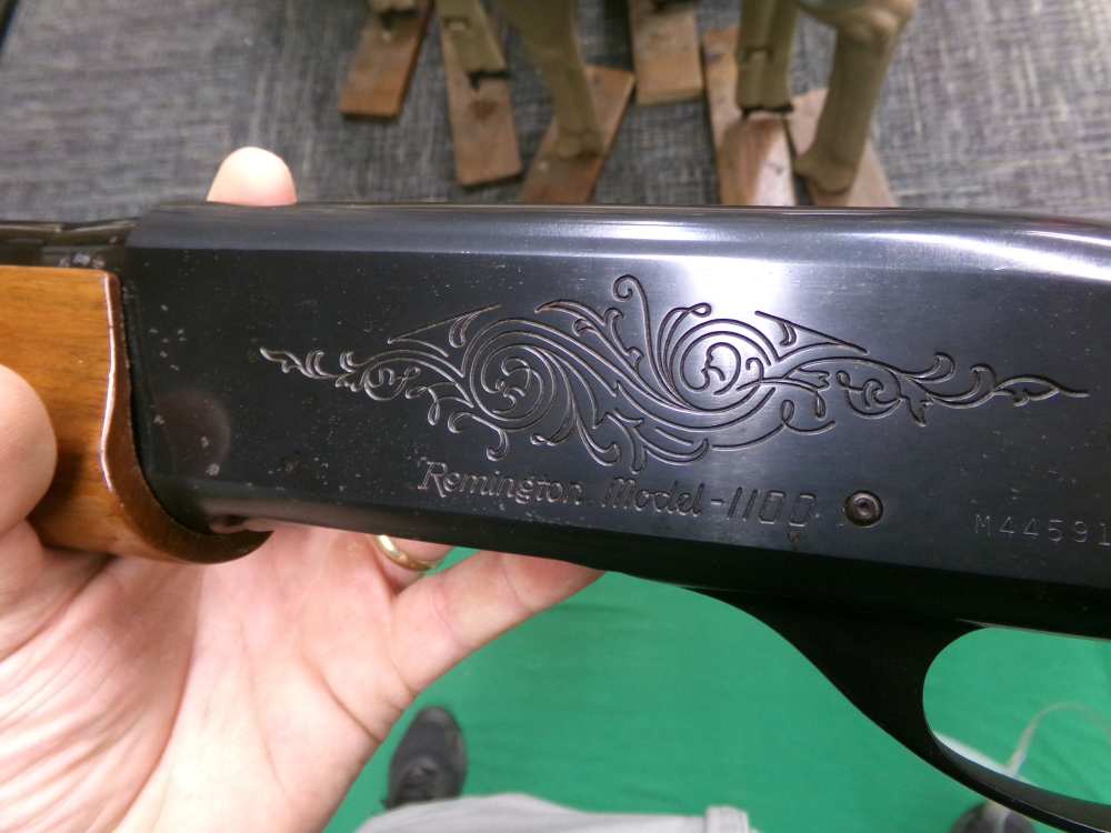 REMINGTON MODEL 1100 12 GA SEMI AUTO SHOTGUN 30" FULL CHOKE TURKEY / TRAP-img-8