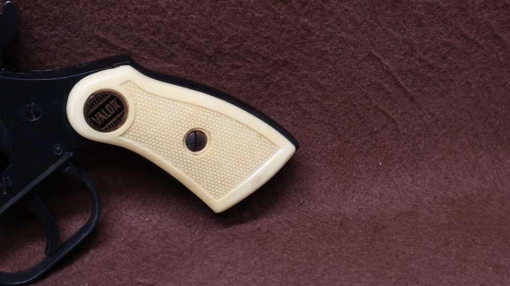 Rohm Gesellschaft Valor 22 Short 6 Shot DA/SA 2.5" BRL -img-10