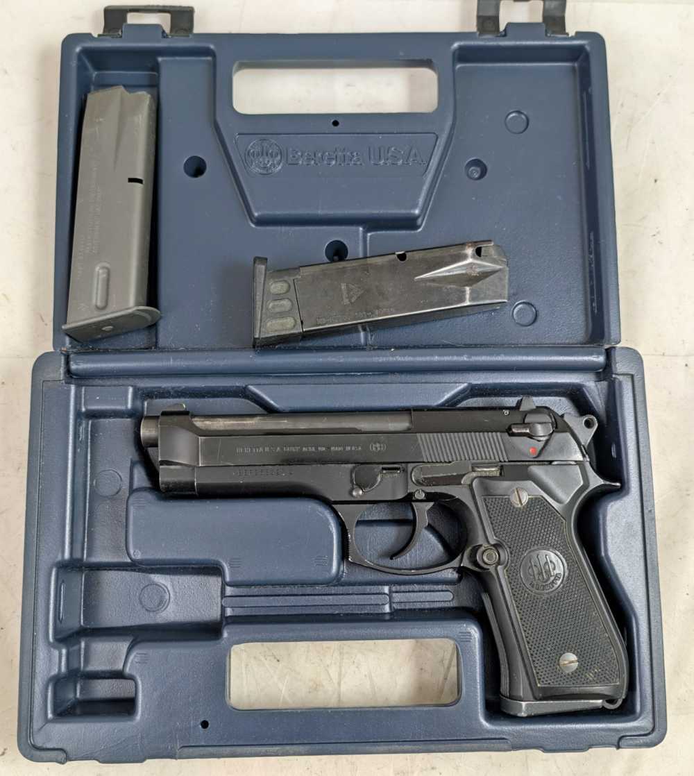 1990 Beretta 92FS 9mm (3) Magazines 10 Rd 15 Rd 92 FS-img-4