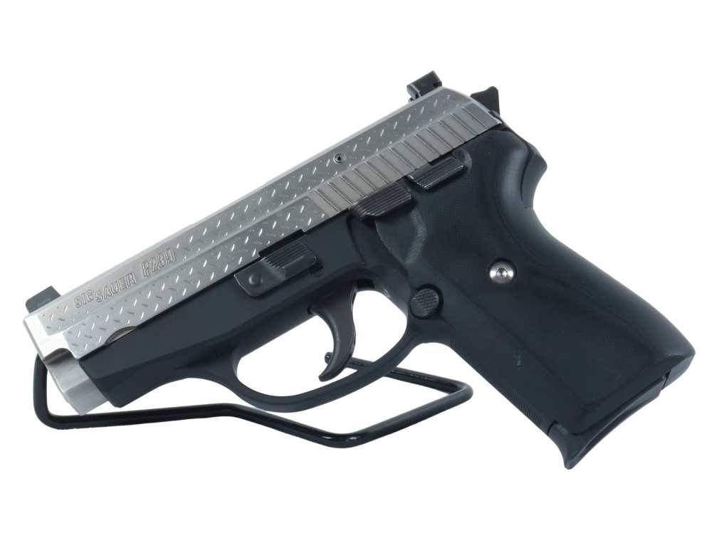 SIG Sauer P239 9mm Semi-Automatic Pistol  3.5" Barrel -img-8