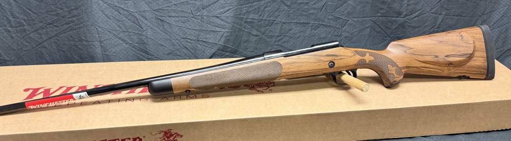 UNIQUE WINCHESTER 70 SUPER GRADE FRENCH AAA 6.5 CREEDMOOR-img-1