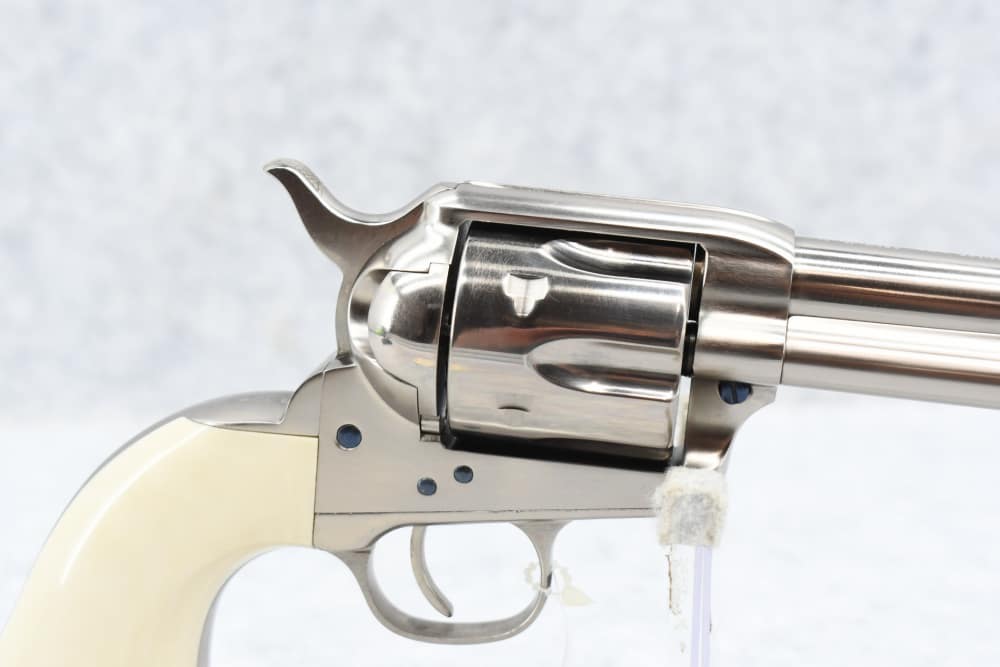 Taylor's Uberti 1873 Cattleman .45 Colt 5.5" Nickel Faux Ivory Box EX+-img-3