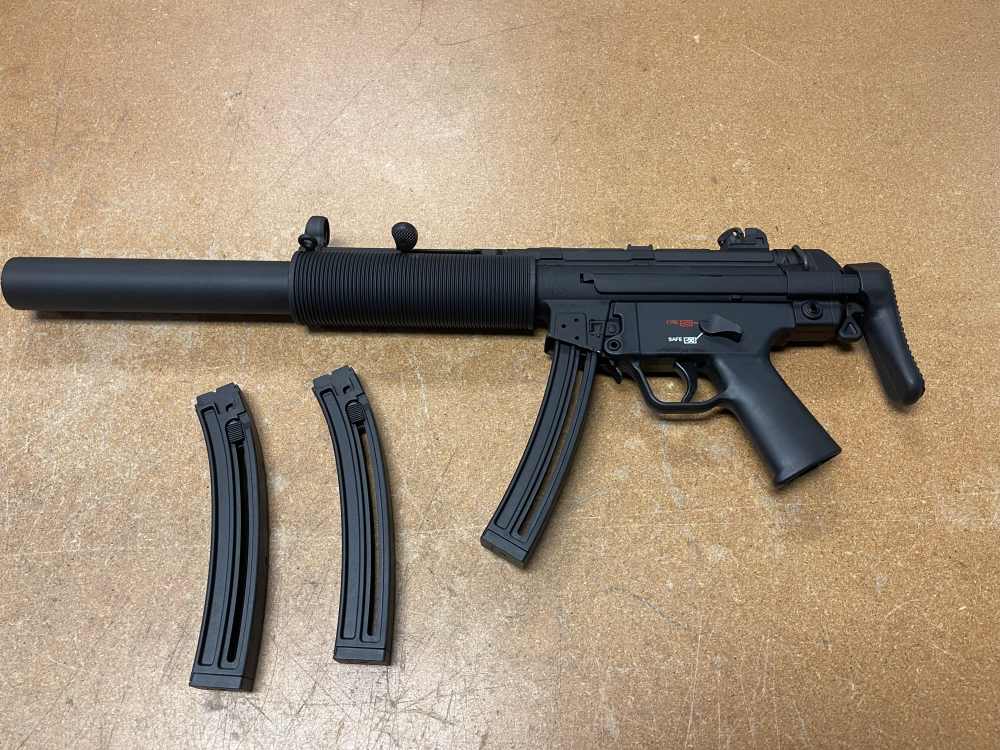 Heckler & Koch, MP5 Rifle 22LR 16" 25rd (3) mags No CC Fees 81000468-img-0